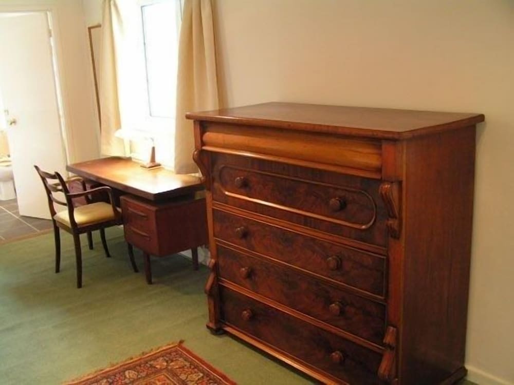 Cherry Tree Lodge