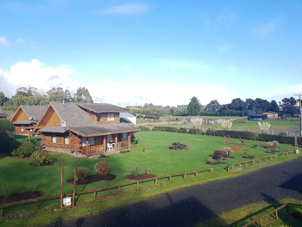 Cabañas Puerto Varas view 2