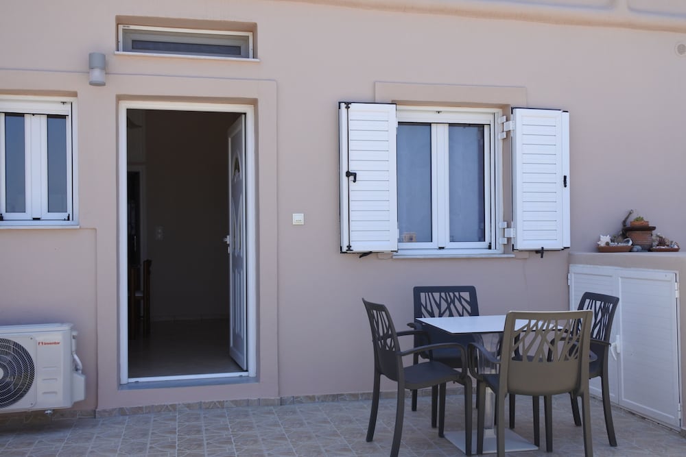 Rampelia apartments