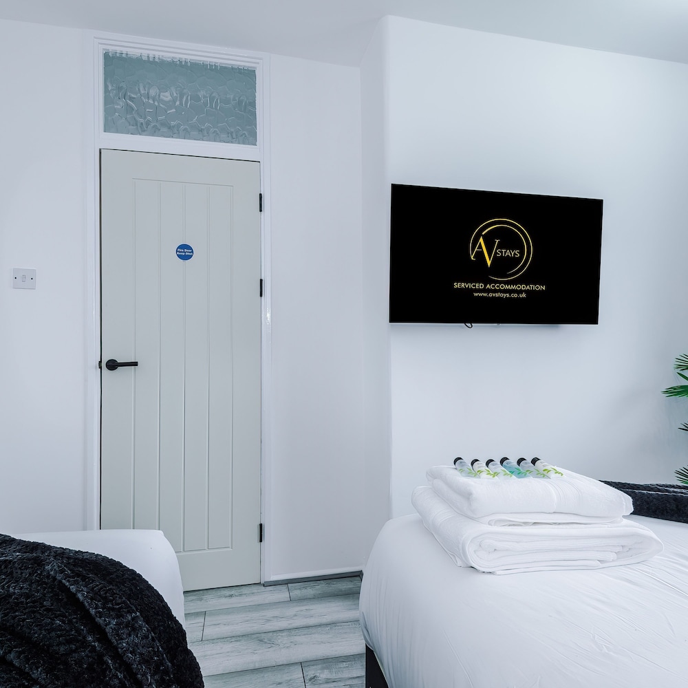 New 2 Bed House Merseyside Sleeps 5 view 3