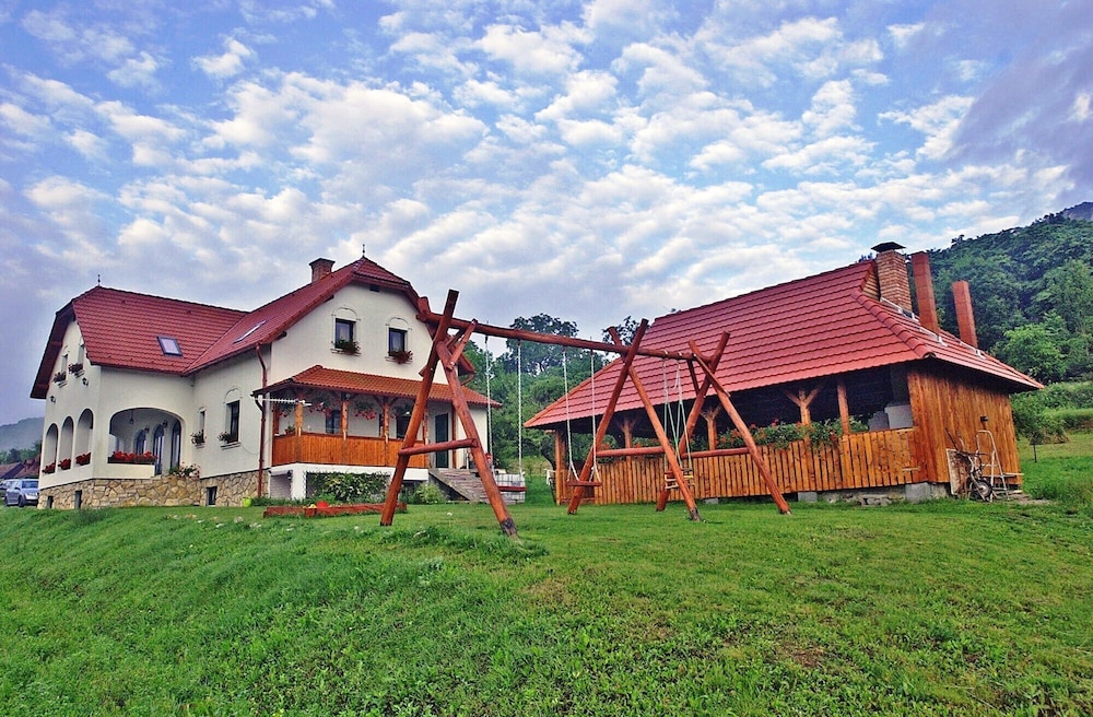 Photo 17