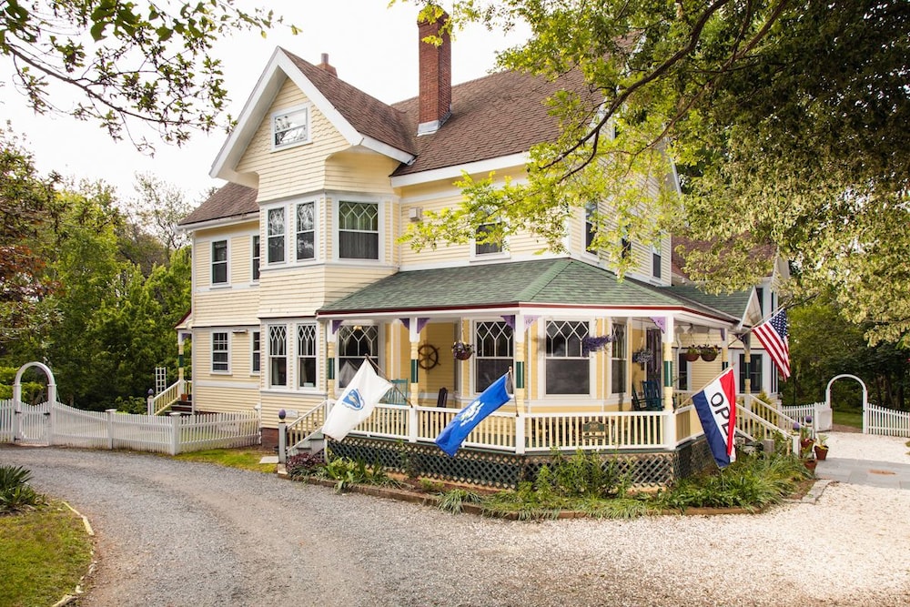 The Inn at the Oaks, photo 36