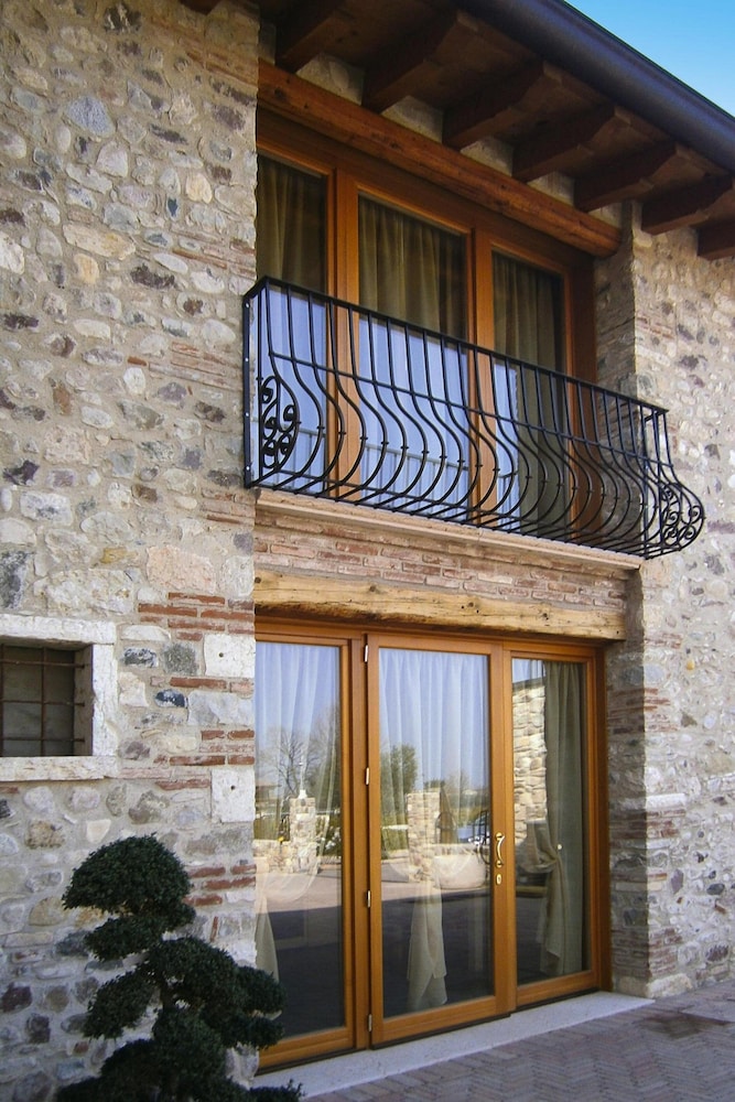 Apartment in Lazise With Parking Space view 3