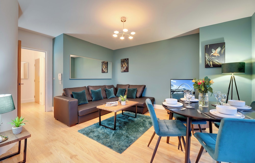 Laing Apartments