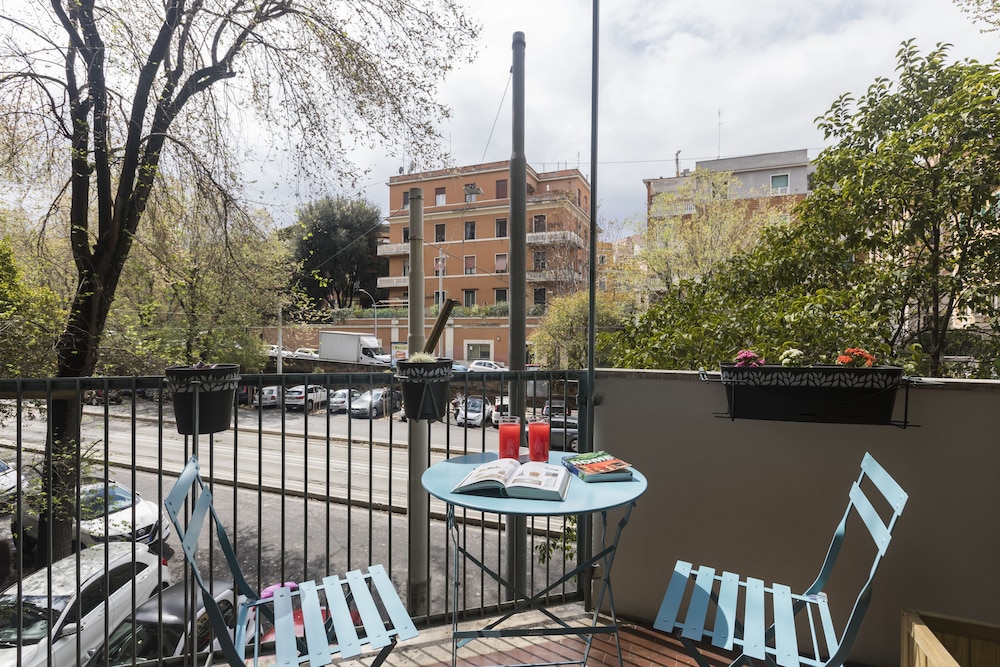 Trastevere Gallery Suites