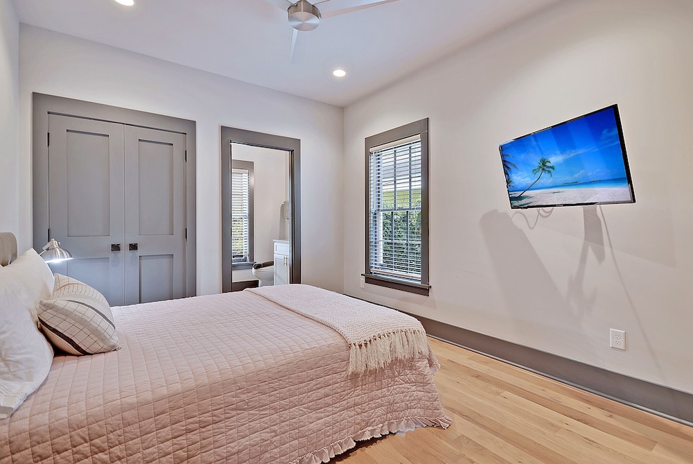 The Cooper Suite view 3