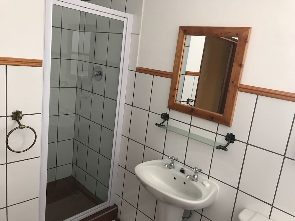 Karoo Country Inn Hotel