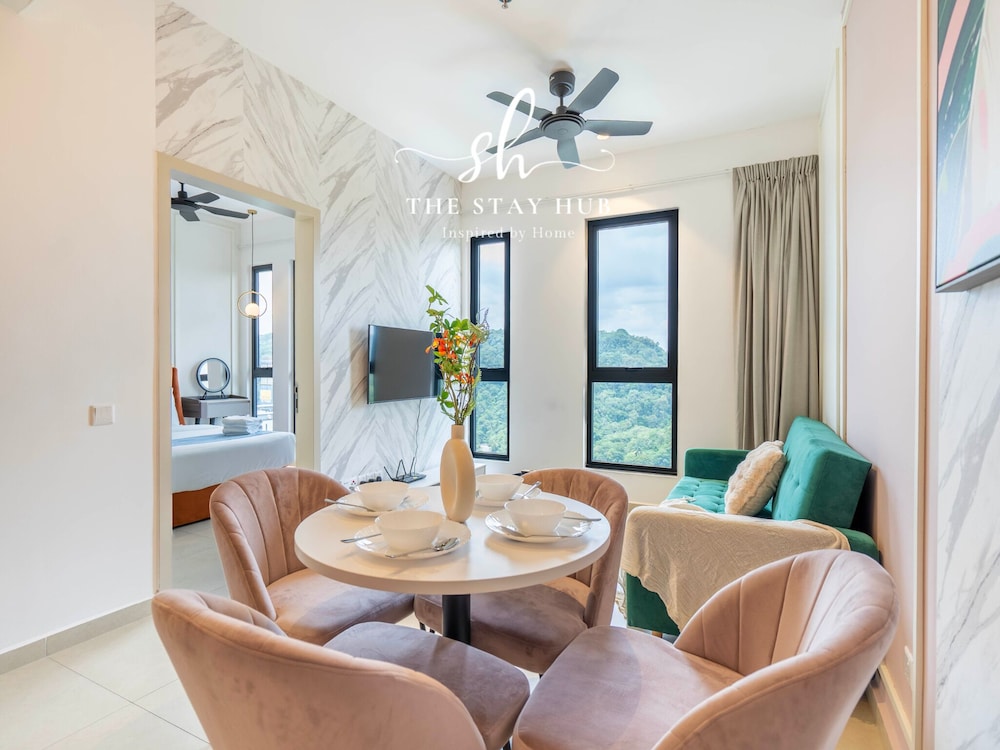 Paxtonz Luxe Suites by The Stay Hub