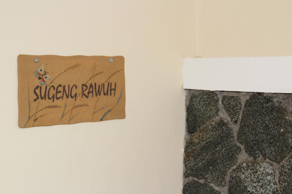 Natura Rumah Singgah Guest House