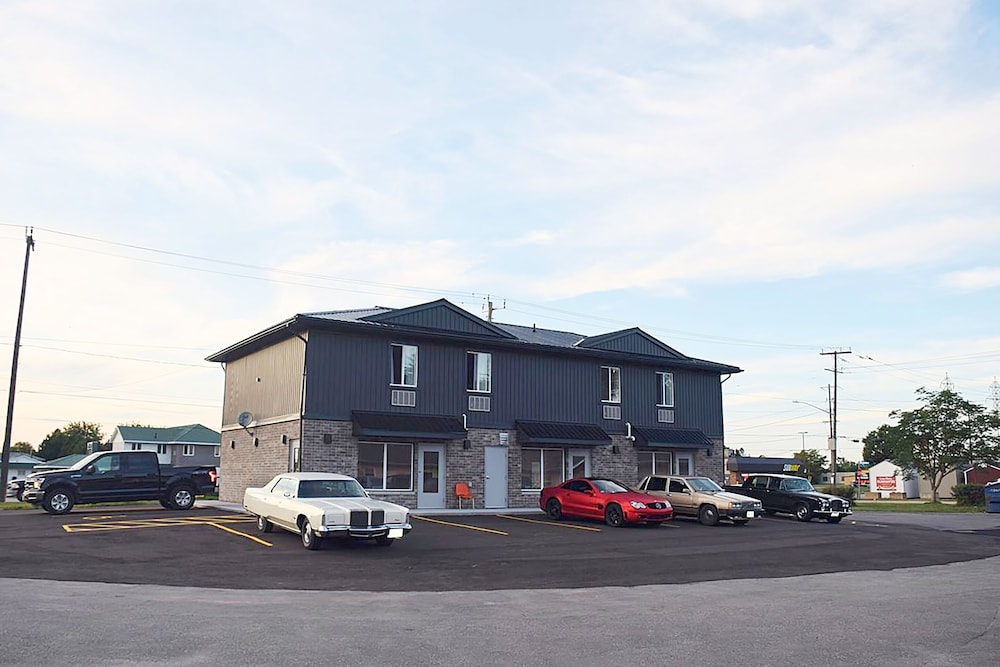 Le Grand Kent Motel