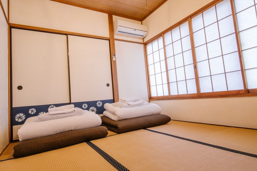 Irori Guesthouse Tenmaku - Hostel