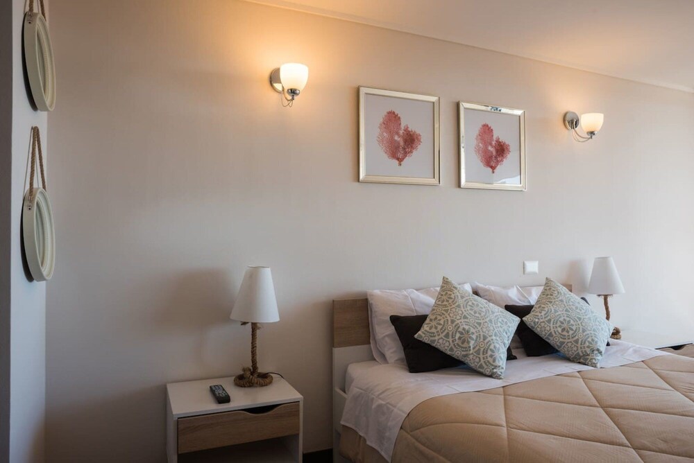Fisherman s Retreat-1bd BR With Ocean View Wifi