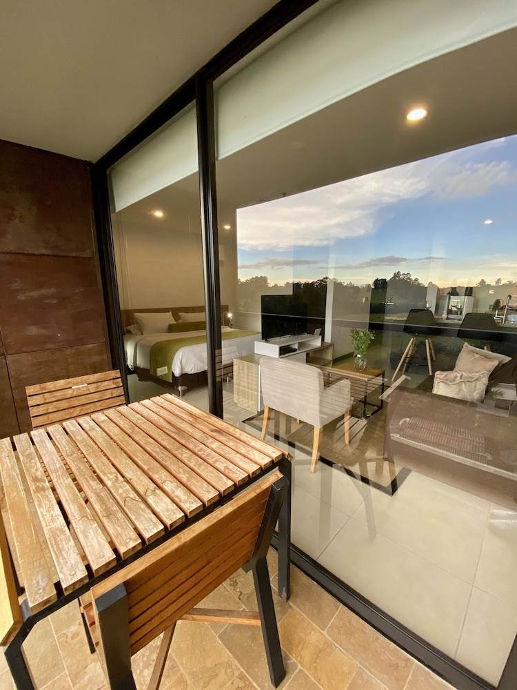 Room in Studio - Suite Hotelera - A 5 Minutos del Aeropuerto