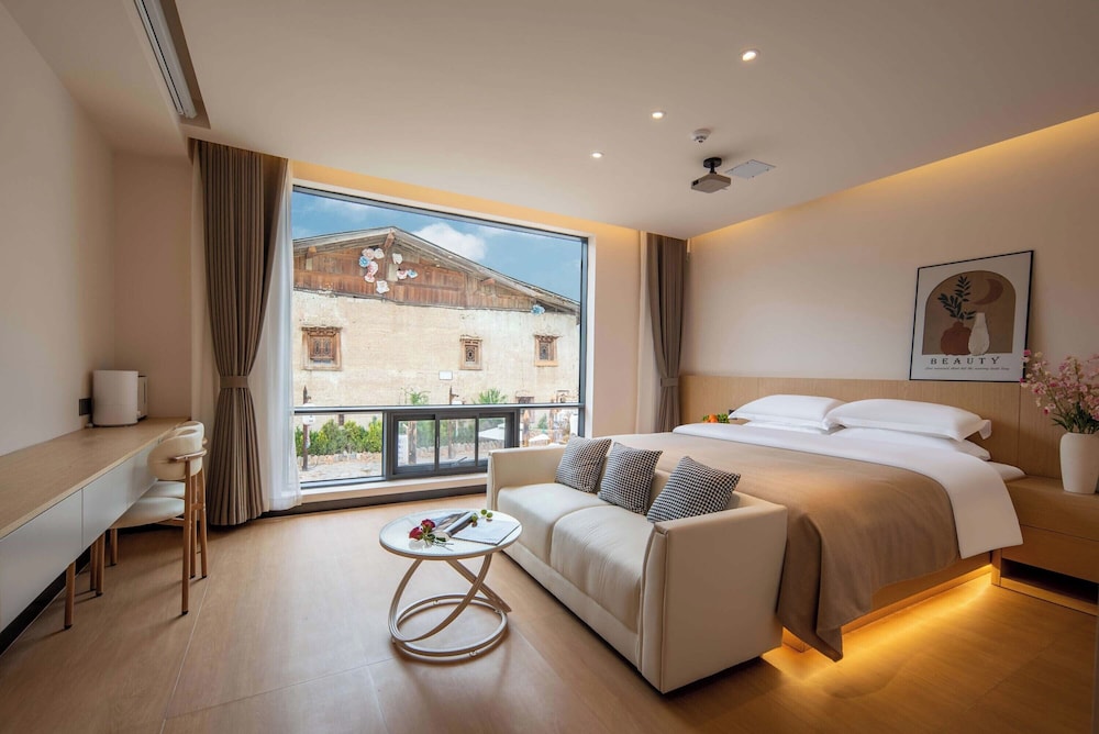 Xuejian Homestay