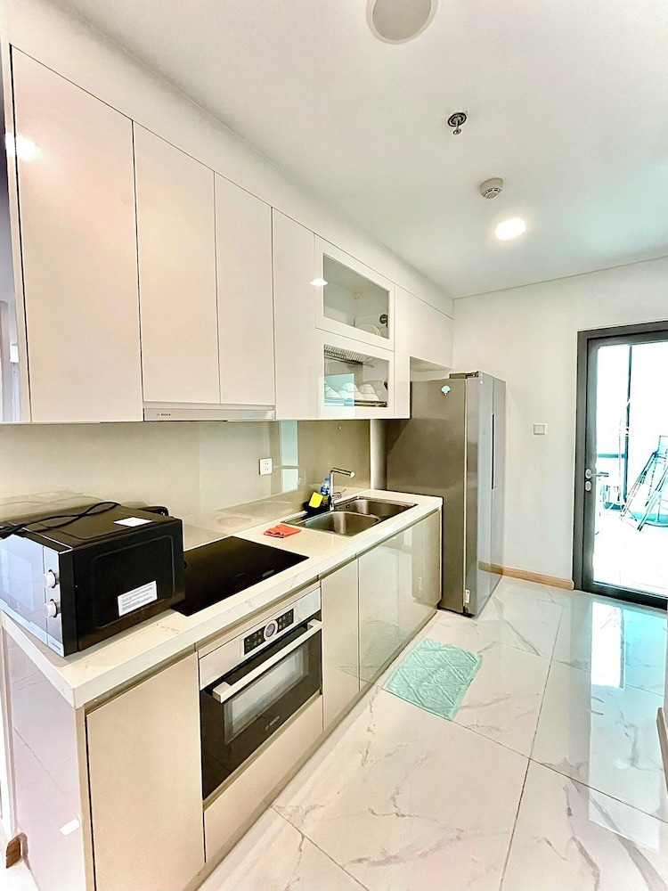Somi Luxstay Landmark 81
