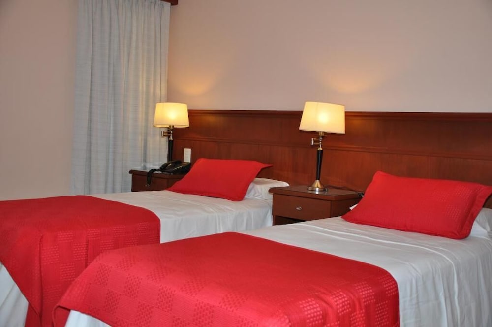 RealNoa Hotel