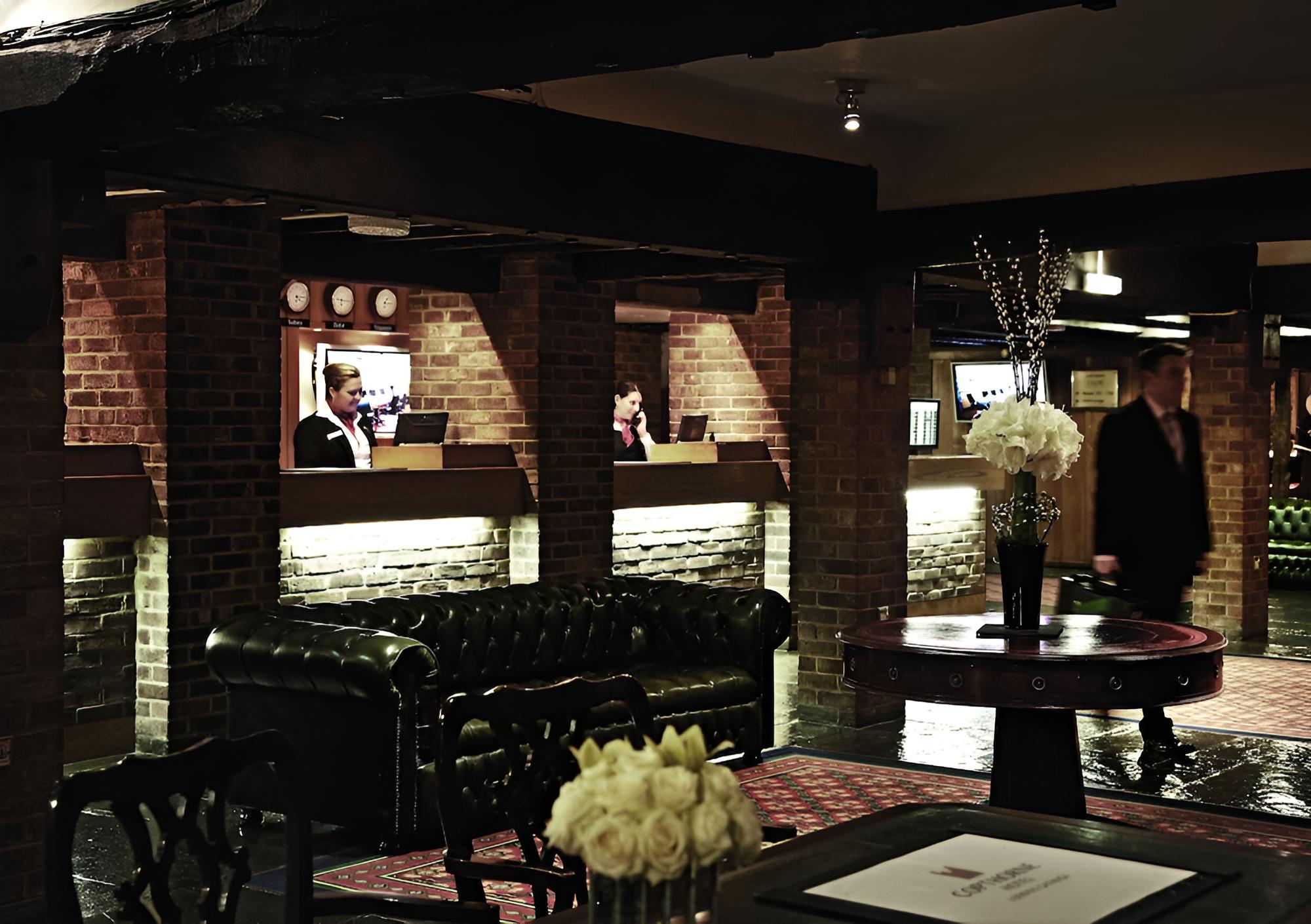 Copthorne Hotel London Gatwick view 5
