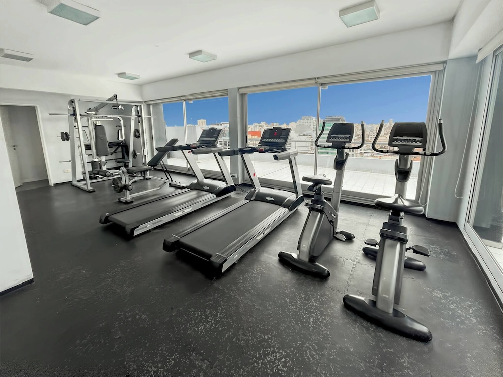 Studio Center Gymm Pool U138