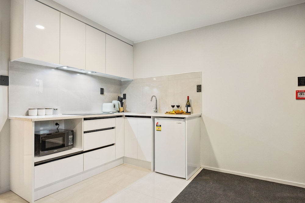 Aroha Motel