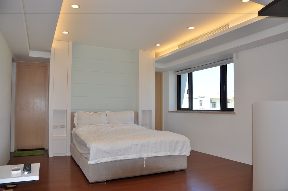 Yutian House