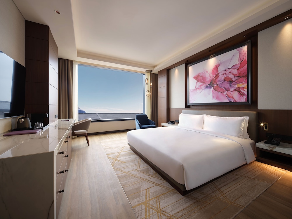 INSPIRE Entertainment Resort 4