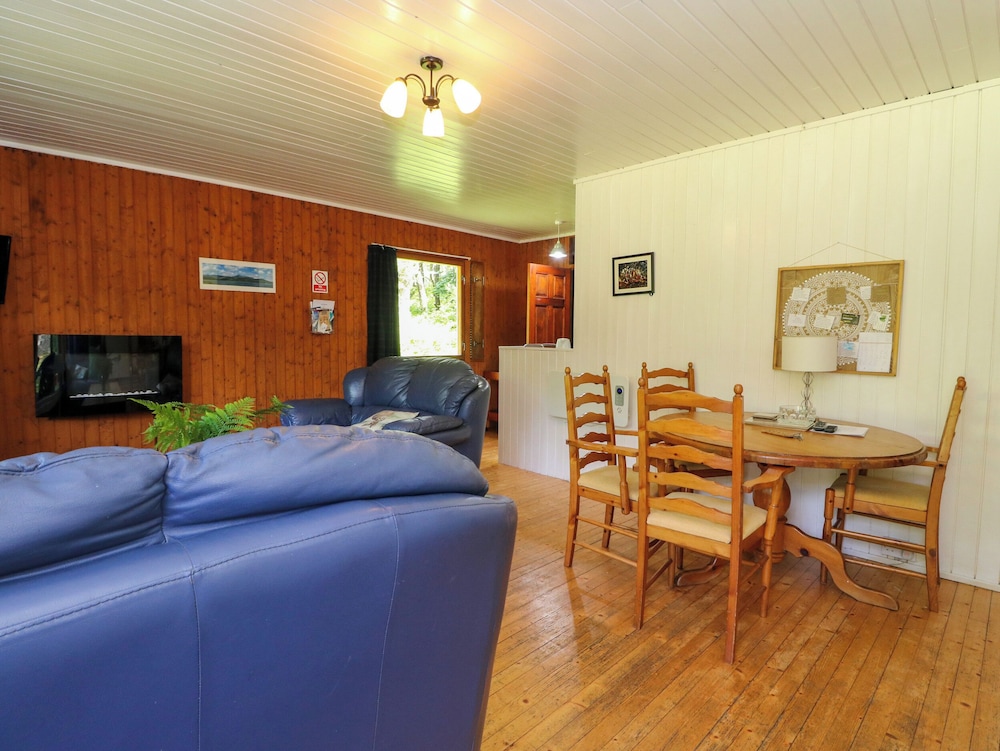 Lodge 1