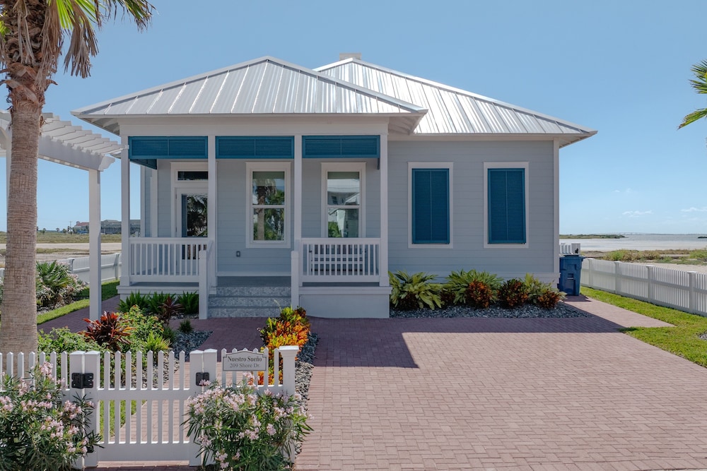 Nuestro Sueno, Cottage At The Shores 3 Bedroom Home