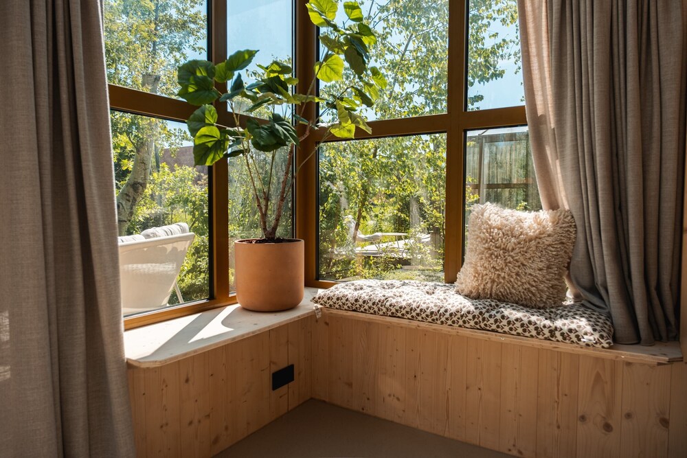 Holiday Home in Friesland With Greenhouse Charm