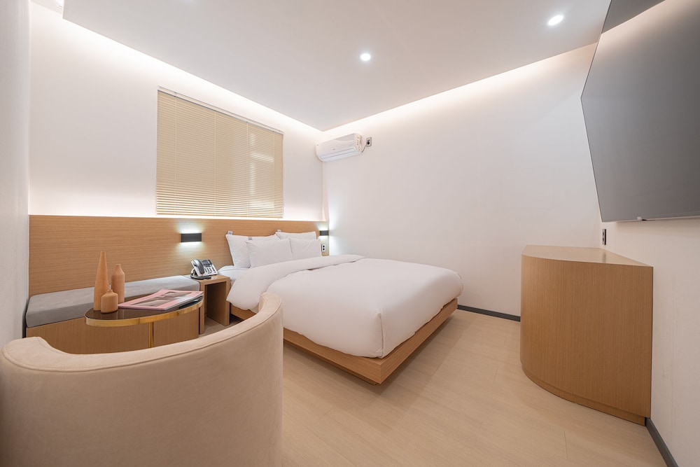 Hotel YAJA Namchuncheon