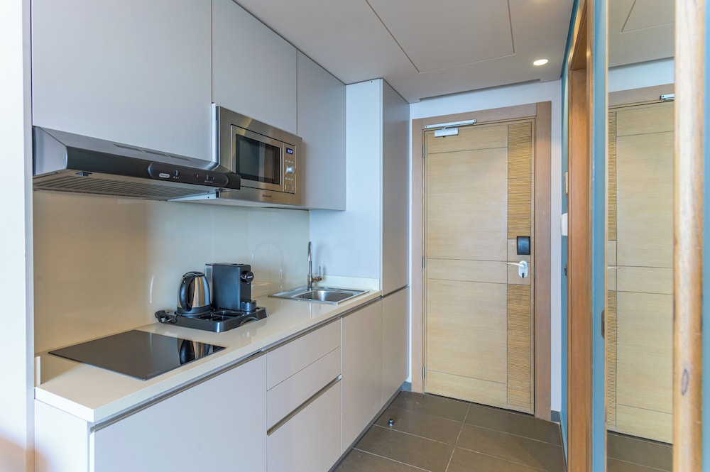 Jounieh Living - Residences by Local Host