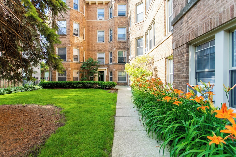 Furnished 2BR - Eastwood 47-1