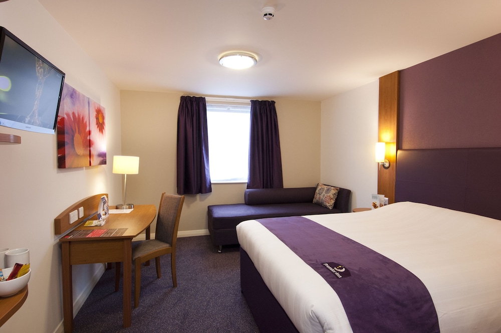 Premier Inn Halifax Town Centre, photo 12
