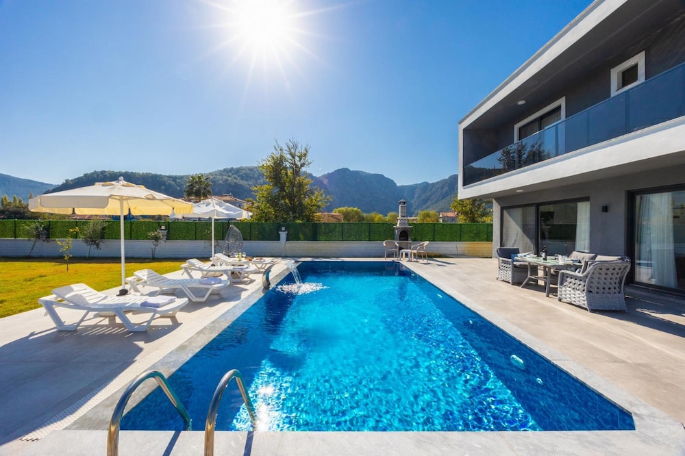 Villa Grand Yasar 3 in Ok Ular