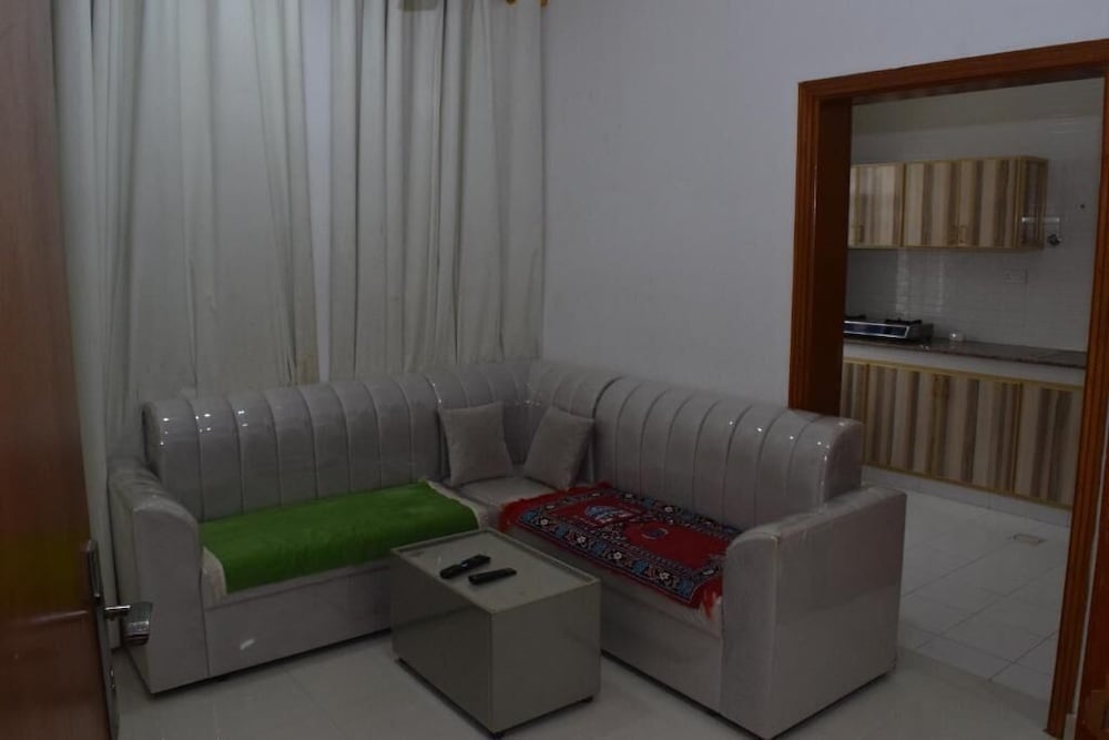RED-7 - Alwadi Salalah