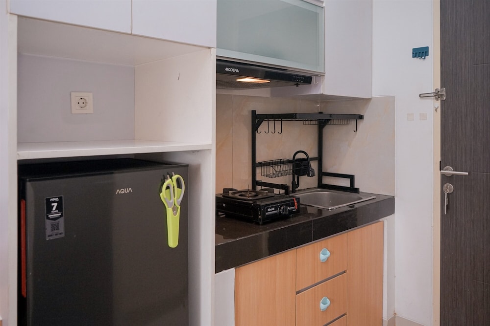 Warm And Cozy Studio Apartment At Serpong Garden