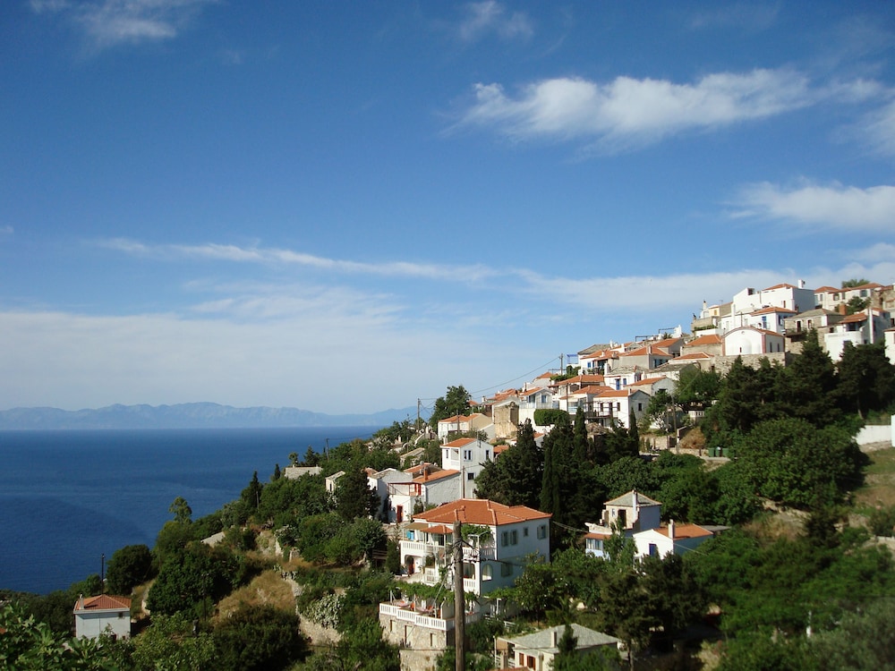 Asteri Apartments