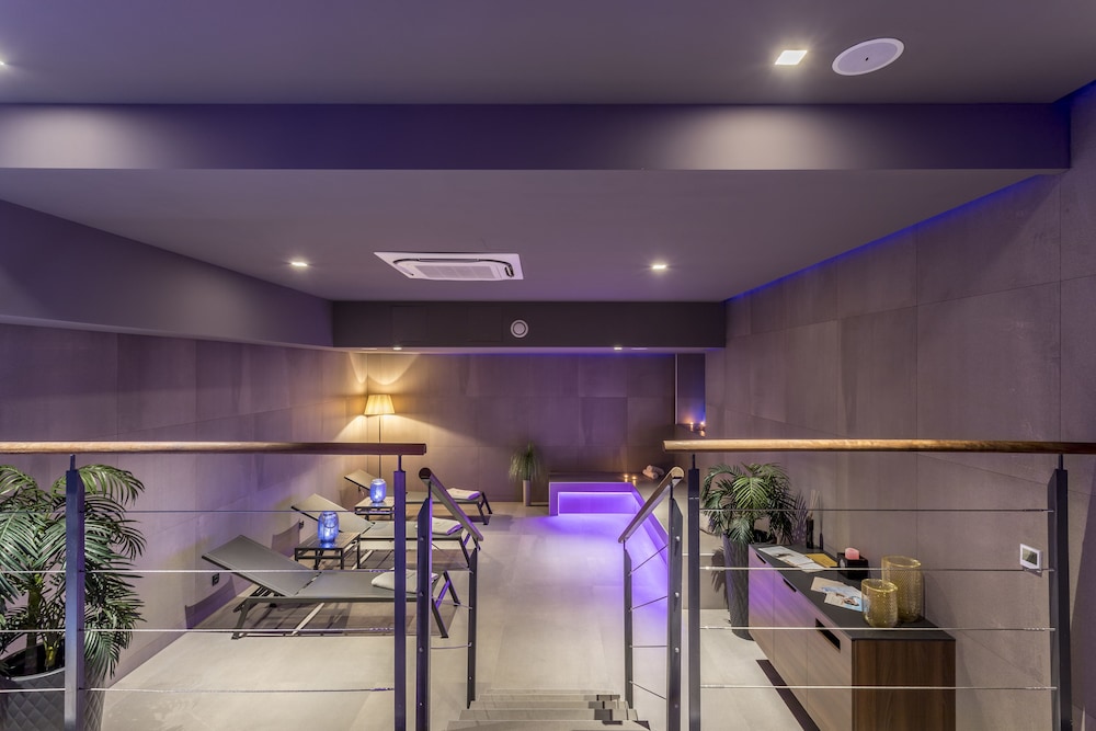 Cornaro Hotel 69