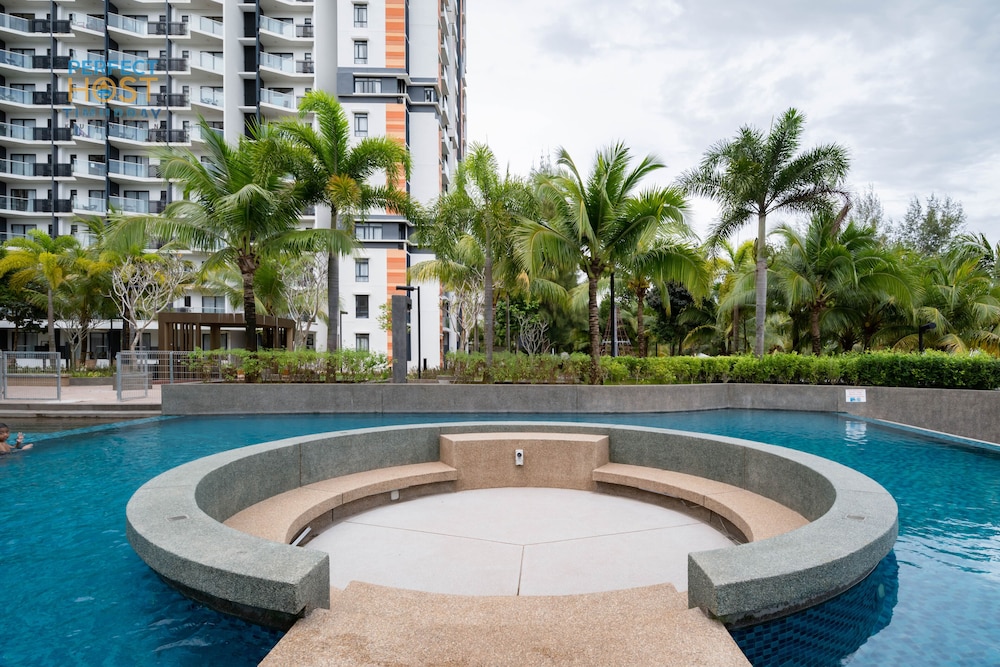 Timurbay beachfront by Perfect Host photo 5
