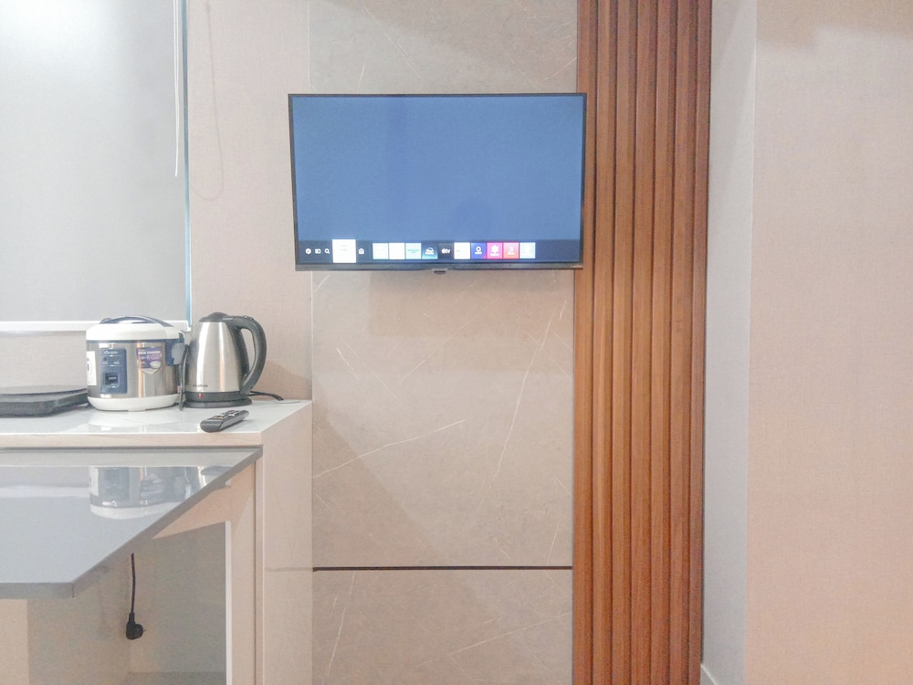 The Urban Studio (No Kitchen) At Bandaraya - Tallasa City Makassar Apartment view 2