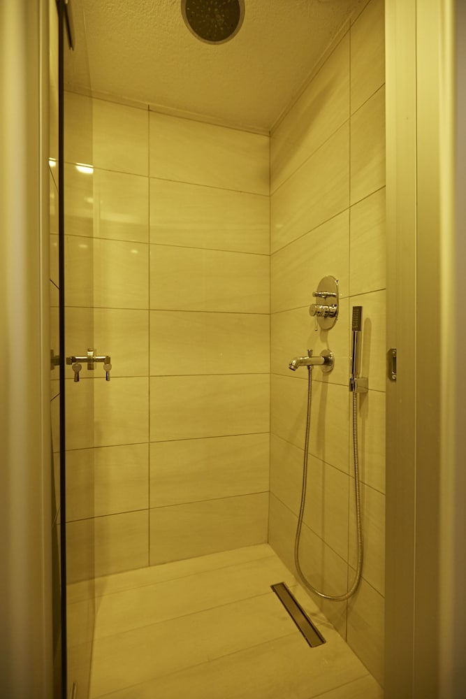 Ilkbal Deluxe Otel & Spa - Image 44