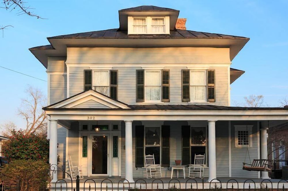 Hotel Inner Banks Inn