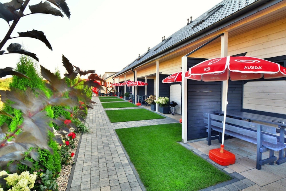 Holiday Homes Near the Beach, Sauna, Whirlpool