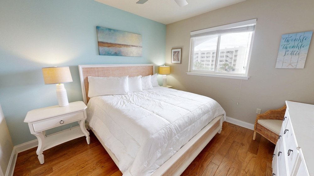 Alerio 301c 3 Bedroom Condo