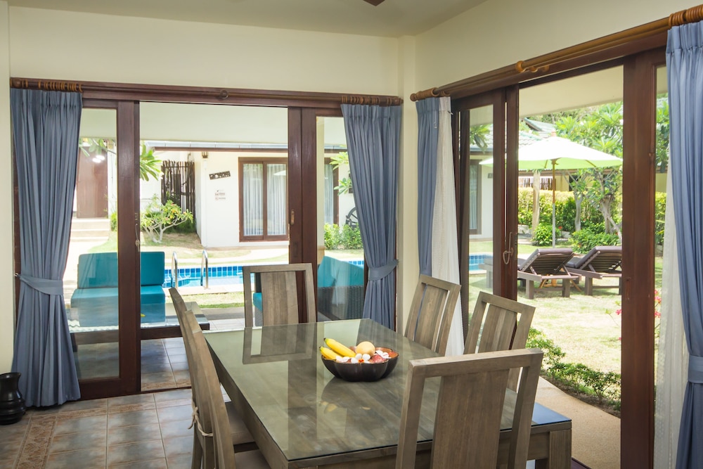 Idyllic Samui Beach Villa Resort