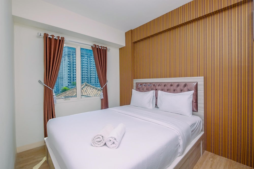 Tranquil and Simply 2BR Podomoro Golf View Apartment