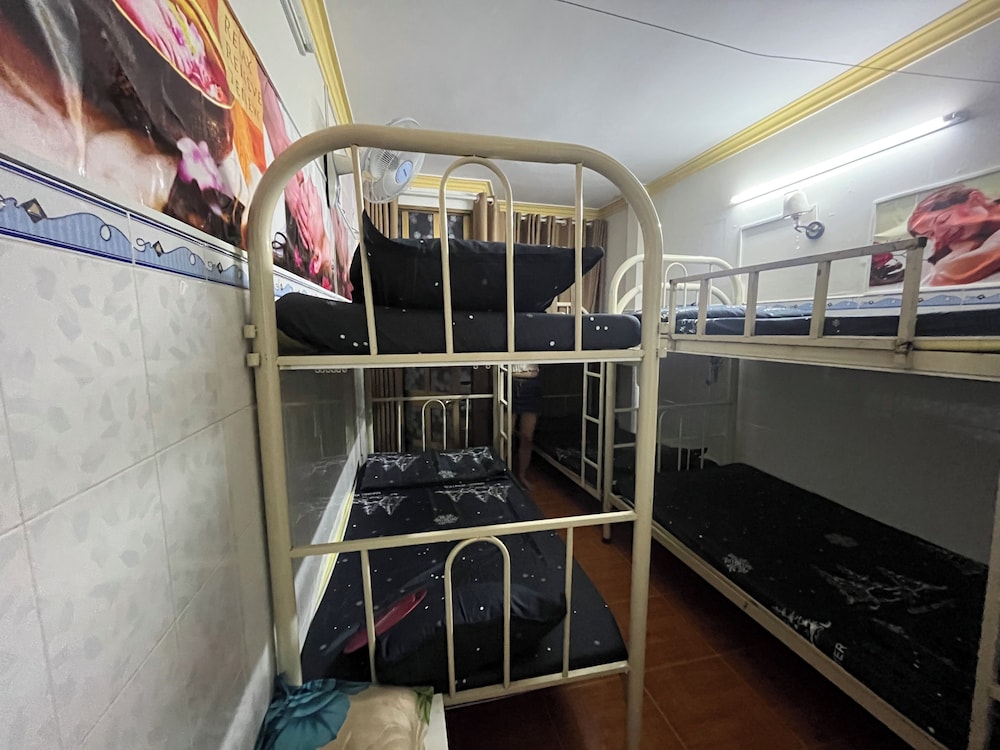 Mai Mai Hostel Homestay