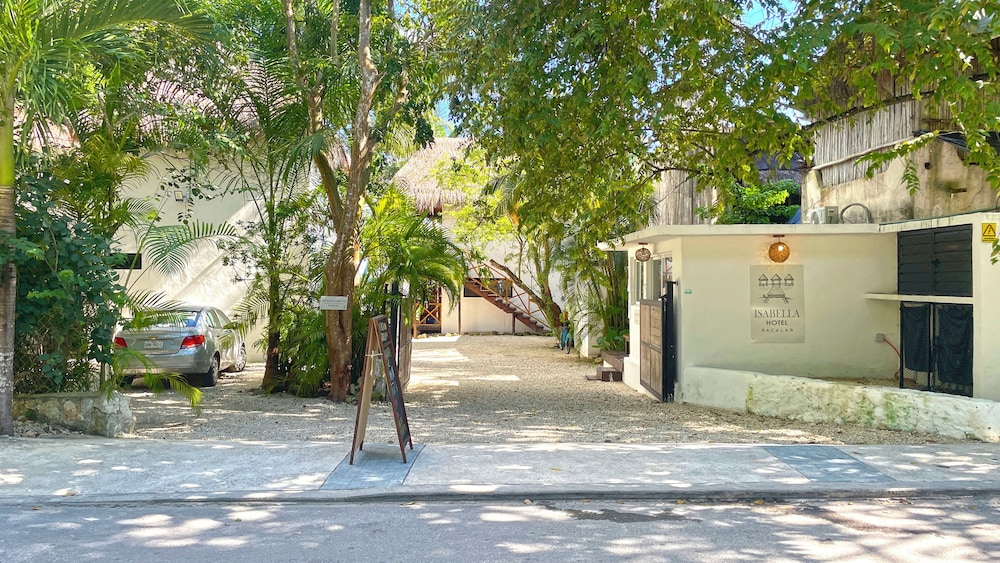Hotel Isabella Bacalar Front Lagoon