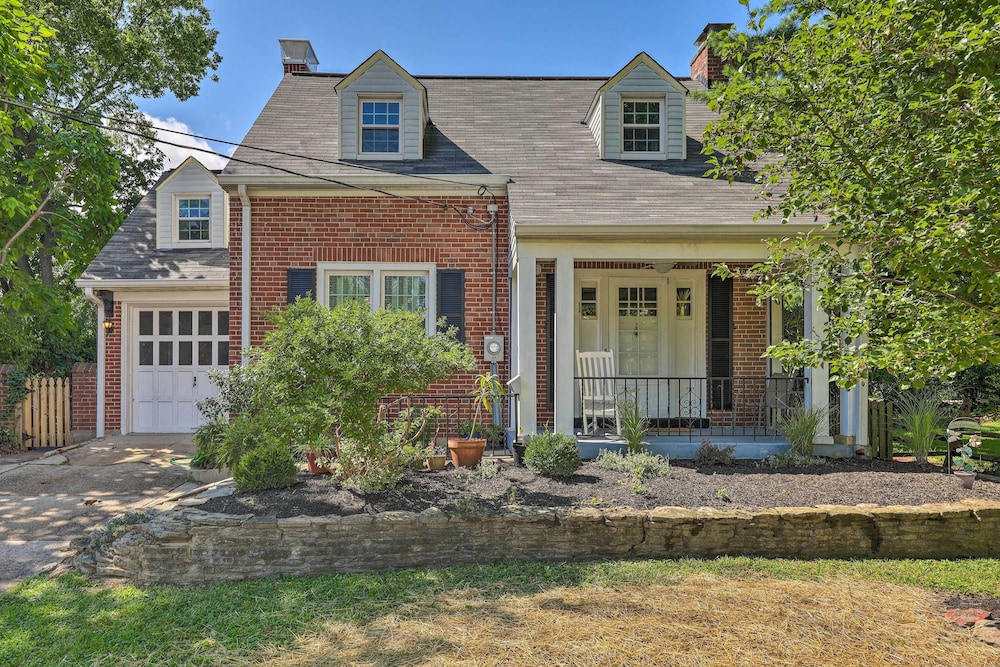 Cincinnati Vacations - Charming Cincinnati Home < 10 Mi to Downtown! - Property Image 5