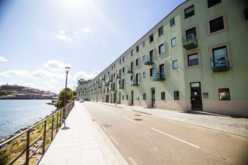 Douro Triplex - Stunning River Views by Porto City Hosts view 4