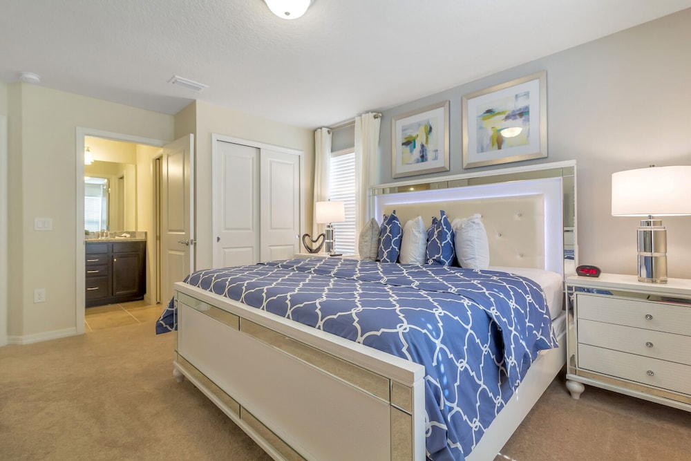 Solterra Resort 7BD Brand New Pool Home #7st565 - Image 4